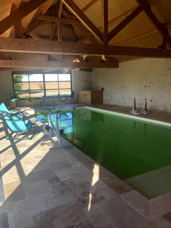 Maison De Vacances Avec Piscine Interieure - Le Grand Champagne Villa Saint-Victeur Екстериор снимка