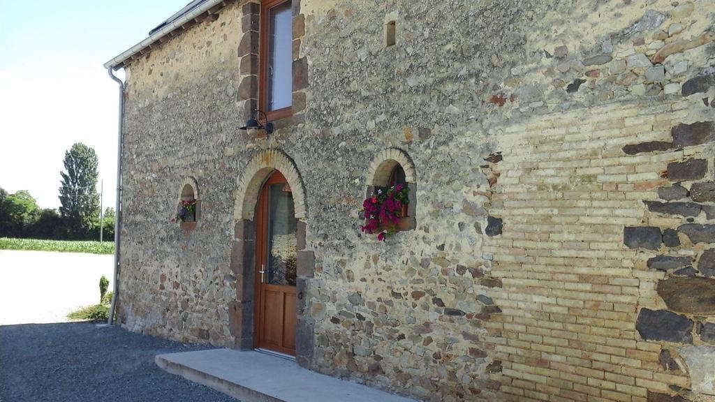 Maison De Vacances Avec Piscine Interieure - Le Grand Champagne Villa Saint-Victeur Екстериор снимка